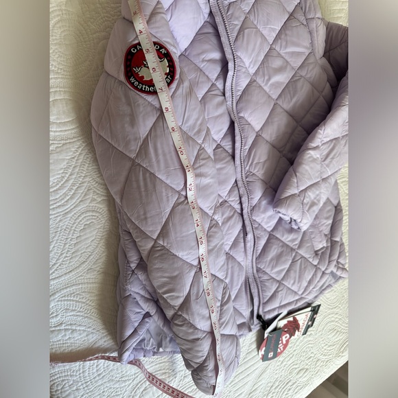 Canada WeatherGear. super light puffer jacket. Size M. - Picture 9 of 16
